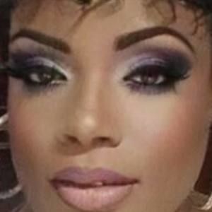 Meet your Posher, Reese